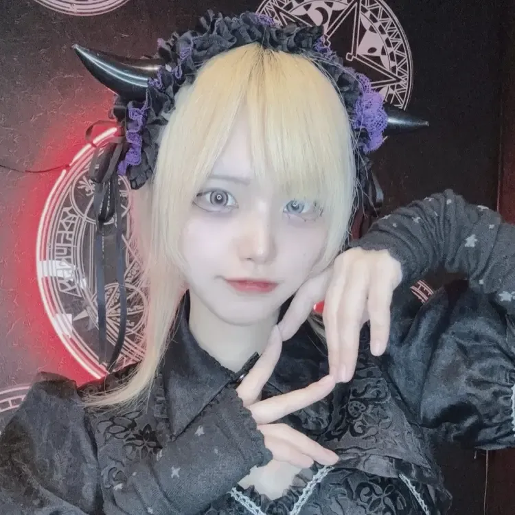 すやちゃん - Bloody Gothic