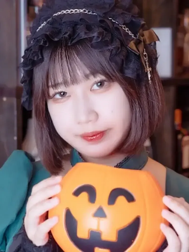 まるちゃん - ラビットラバーズカフェ