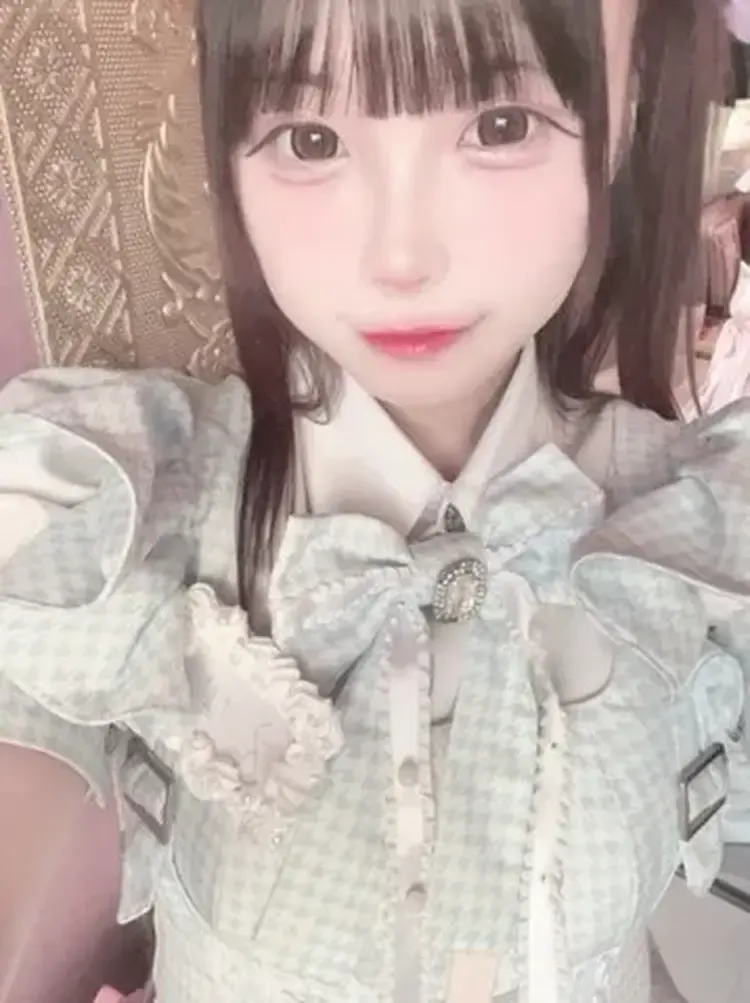 えなちゃん - Rose Campbell