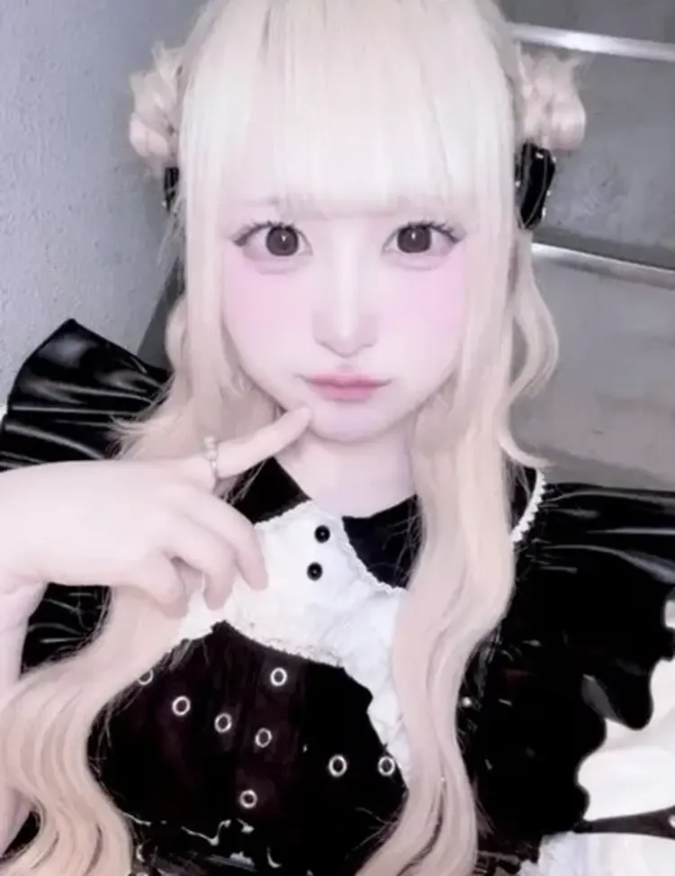 いるちゃん - Rose Campbell