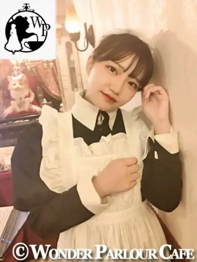 紅てまりちゃん - Wonder Parlour Cafe