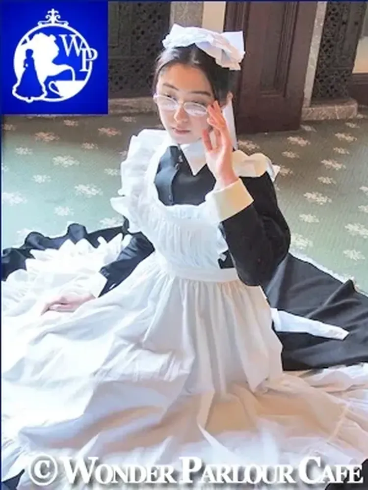 りさちゃん - Wonder Parlour Cafe