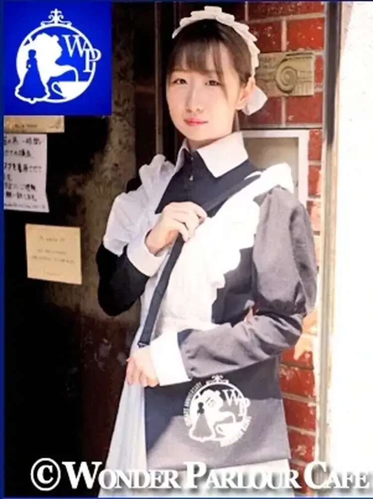 ざくろちゃん - Wonder Parlour Cafe