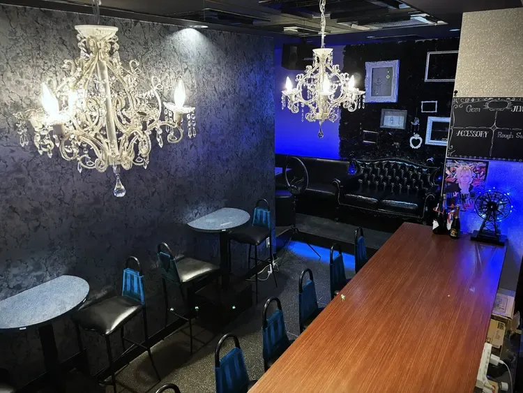 ビジュラム札幌すすきの店 - 札幌・すすきのの男装カフェ