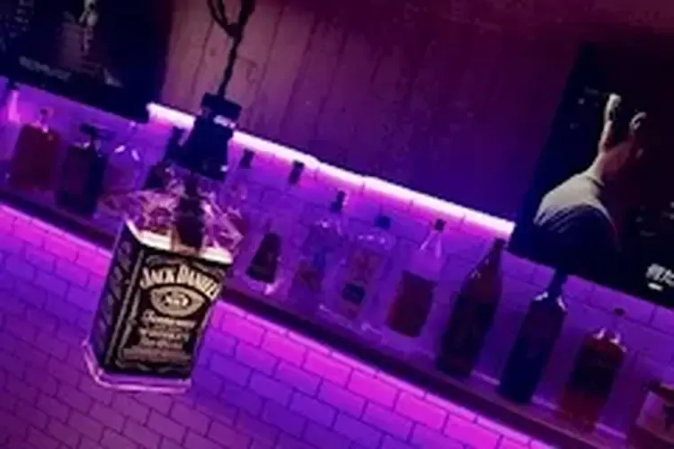 EBISU 西口店 - 池袋のコンセプトバー