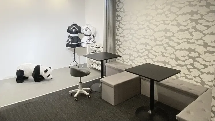 雲雲〜yunyun〜 - 松山のコンカフェ