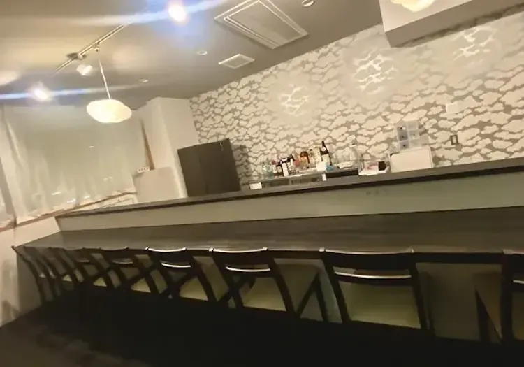 雲雲〜yunyun〜 - 松山のコンカフェ