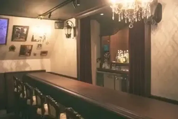 Bisquedoll - 新宿/歌舞伎町のコンカフェ