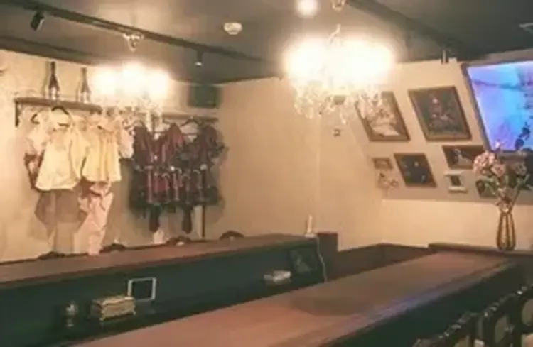 Bisquedoll - 新宿/歌舞伎町のコンカフェ