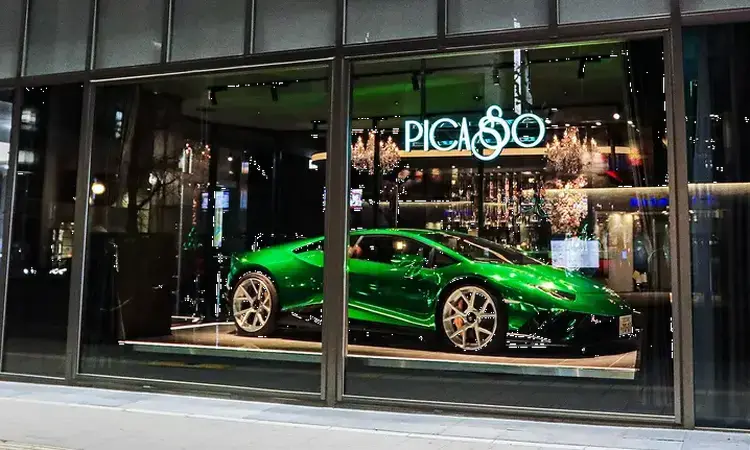 PICASSO - 札幌・すすきののコンセプトバー