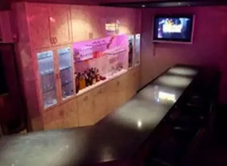 JEWEL - 調布のコンセプトバー