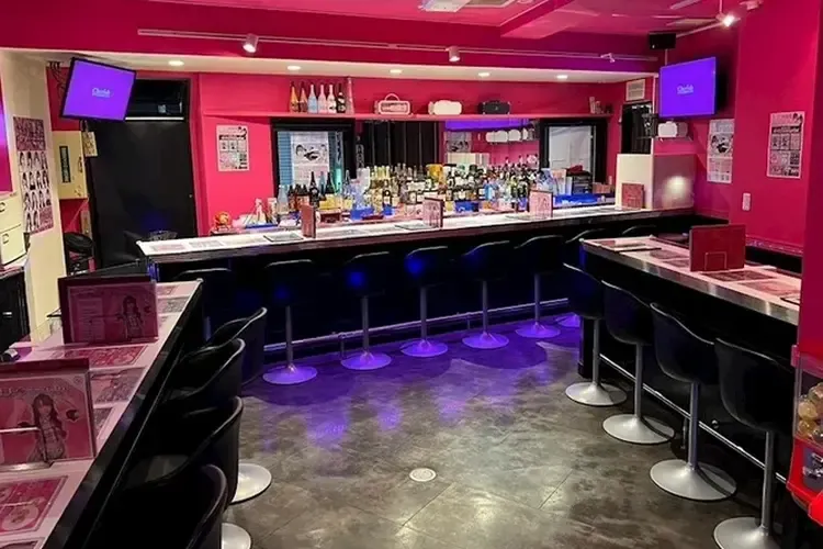 CUTIES DINNING BAR Cherish - 池袋のコンセプトバー